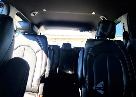 2025 Chrysler Pacifica Select z USA, uszkodzony, nr VIN 2C4RC1BG6SR594746